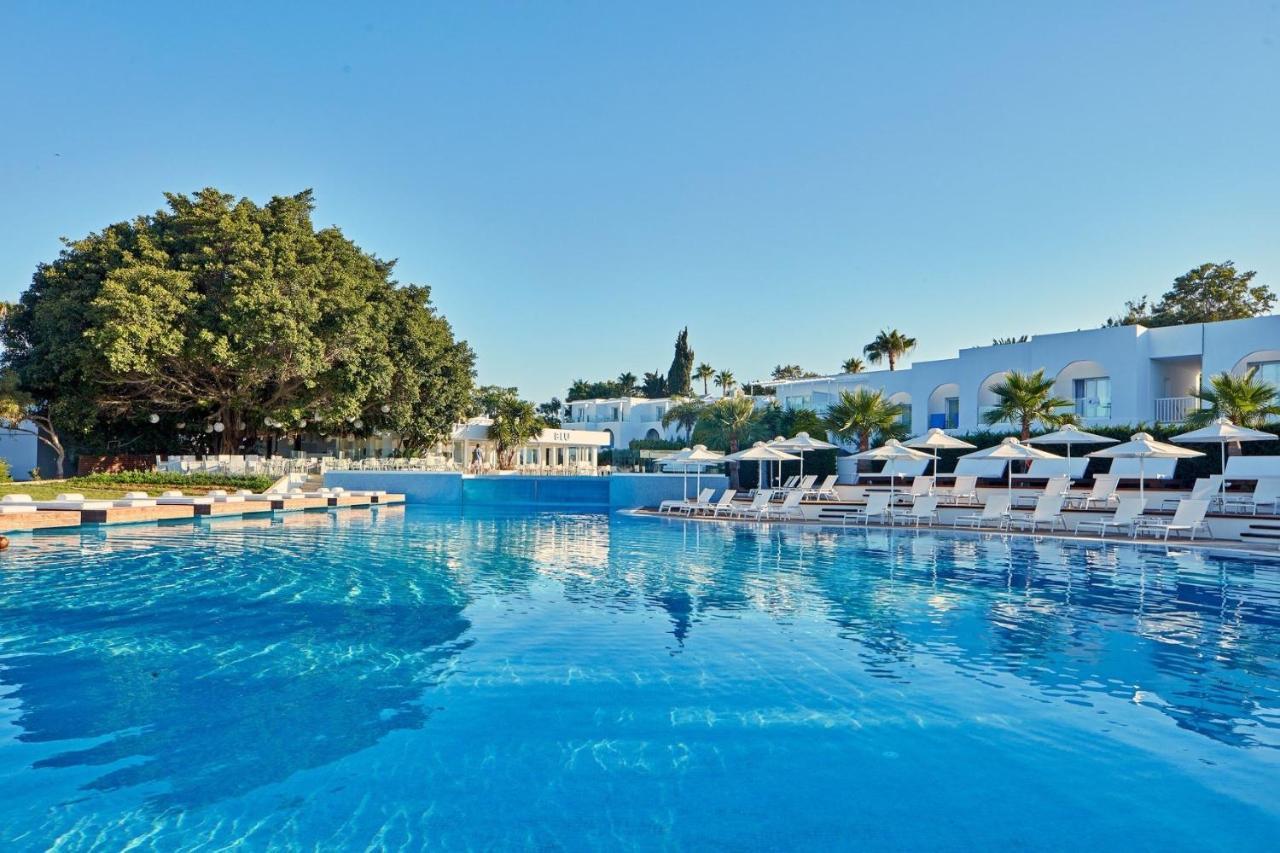 So Nice Beach Resort Ayia Napa Bagian luar foto