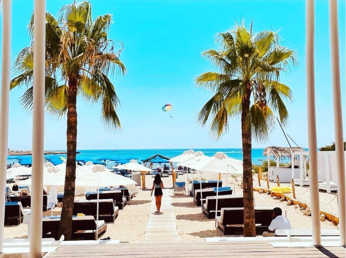 So Nice Beach Resort Ayia Napa Bagian luar foto