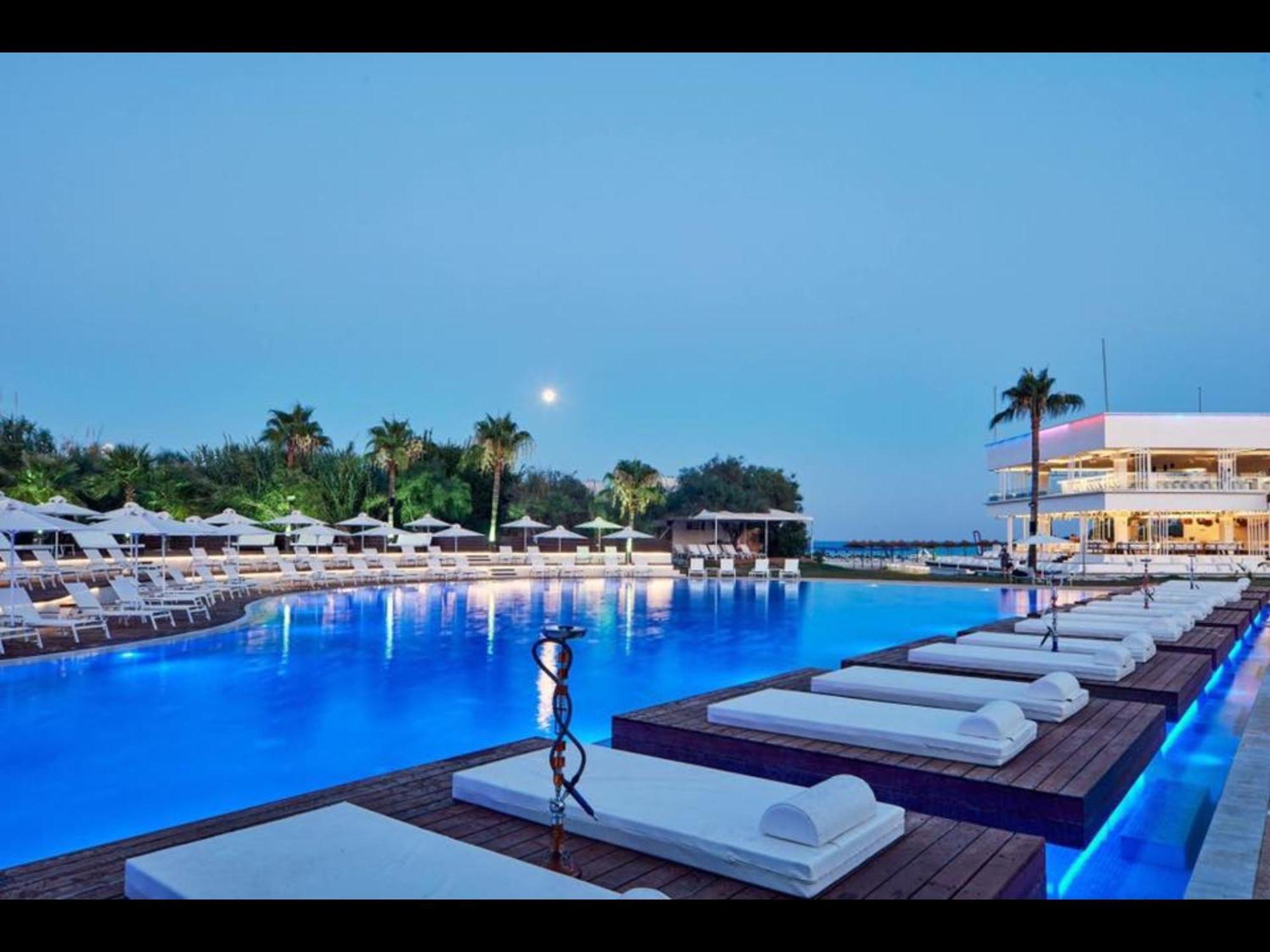 So Nice Beach Resort Ayia Napa Bagian luar foto