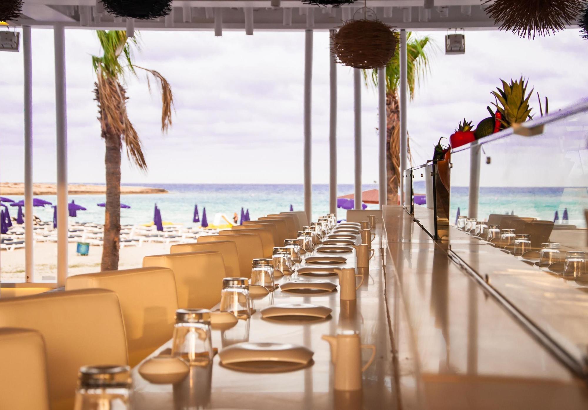 So Nice Beach Resort Ayia Napa Bagian luar foto